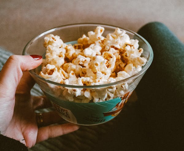 40 Pros and Cons of Starting a Keto Snack Business: Is there a market for keto products?