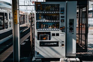20 Pros and Cons of Starting a Vending Machine Business