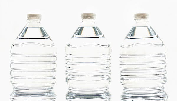 How much does it cost to start a water bottle company?