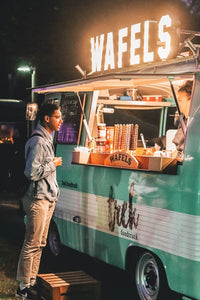 How to start a pizza food truck business?