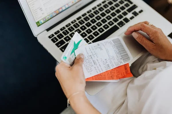 What happens if you sell on Etsy without a business license?