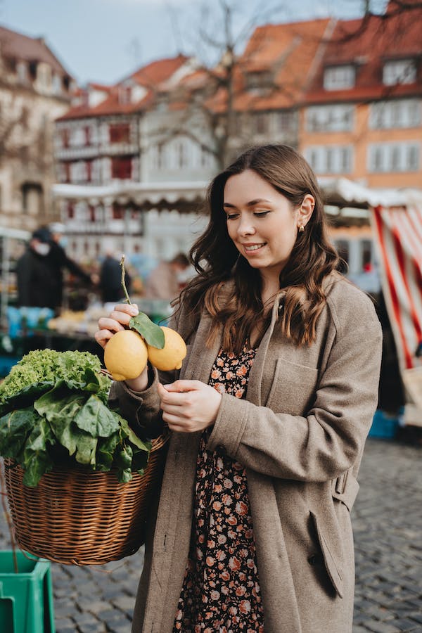 How to find a local farmers market?